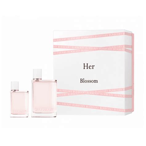 my burberry blossom|burberry her blossom gift set.